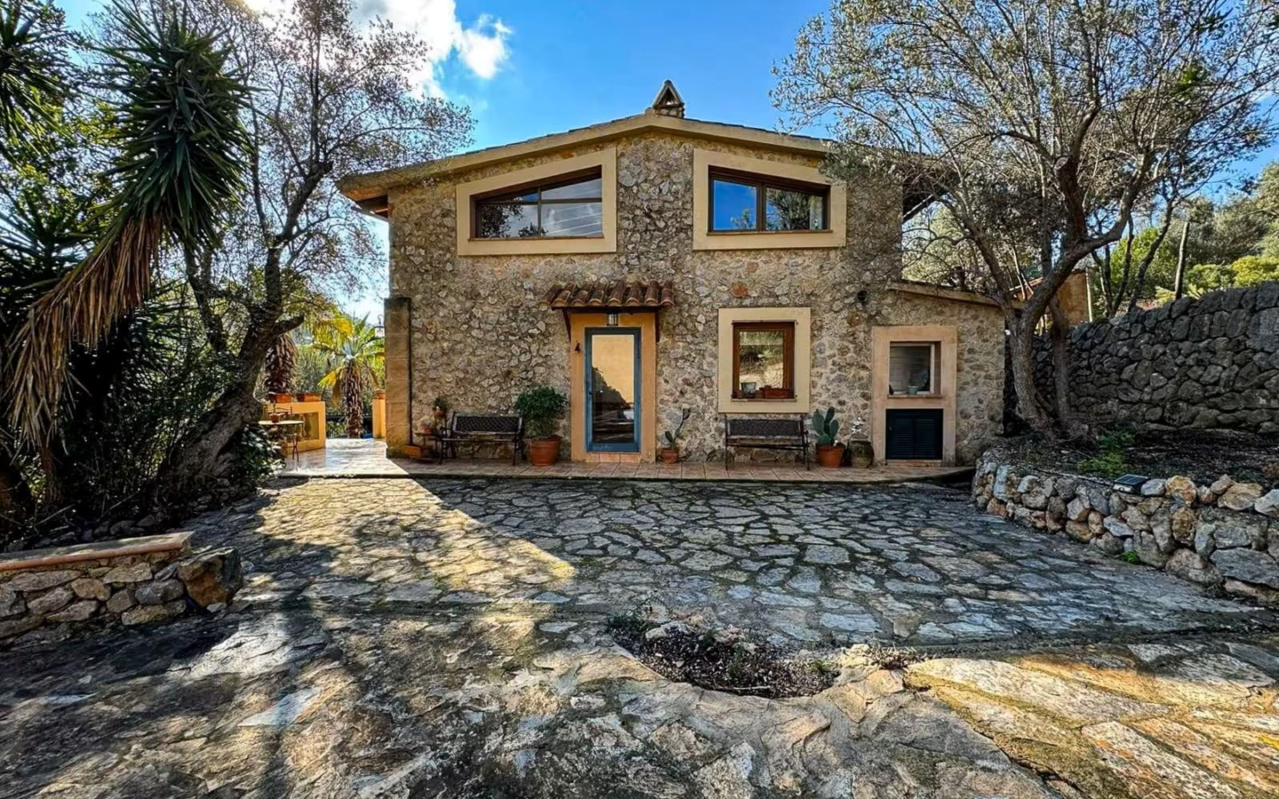 4-bedroom Finca In Bunyola, Spain (179 M²)