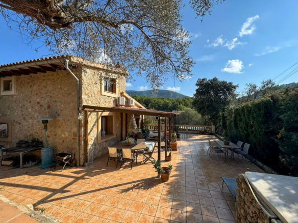 4-bedroom Finca In Bunyola, Spain (179 M²)