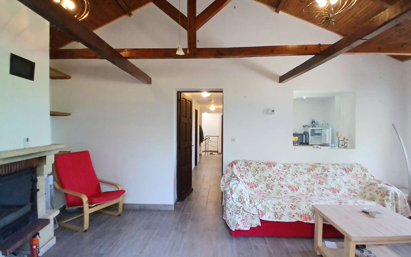 4-bedroom House In Roquebrun, France (137 M²)