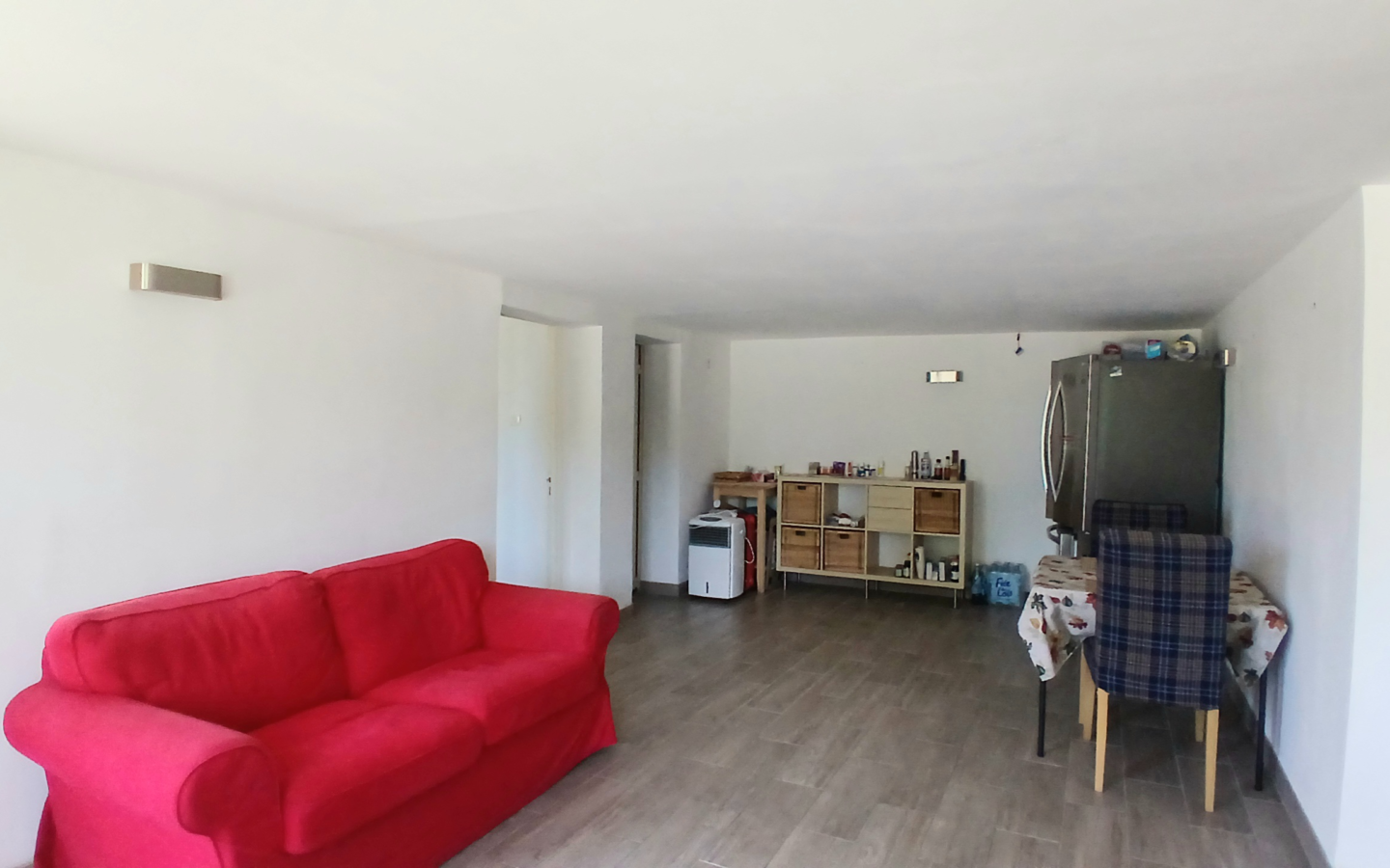 4-bedroom House In Roquebrun, France (137 M²)