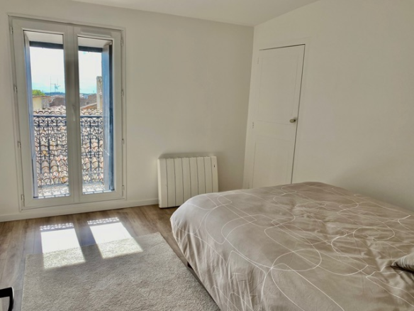 4-bedroom House In Faugeres, France (165 M²)