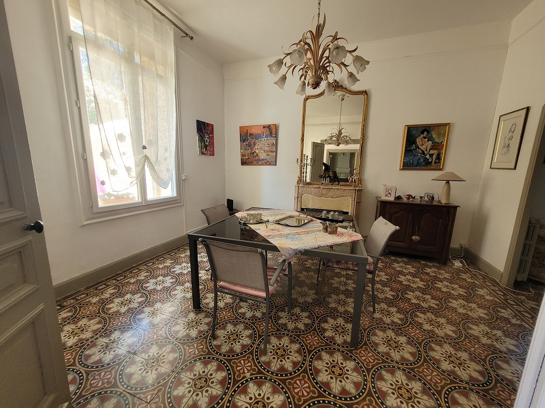 6-bedroom House In Saint Pierre La Mer, France (300 M²)