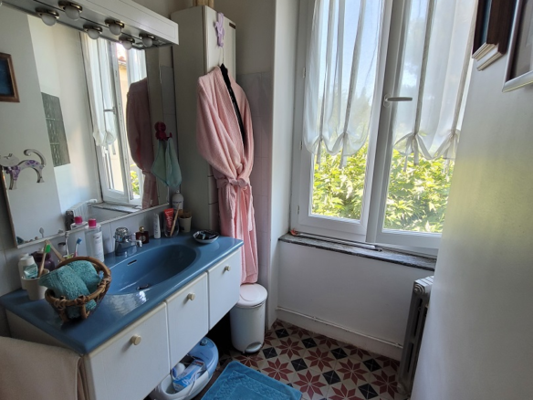 6-bedroom House In Saint Pierre La Mer, France (300 M²)