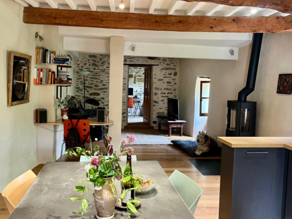 4-bedroom House In Roujan, France (160 M²)