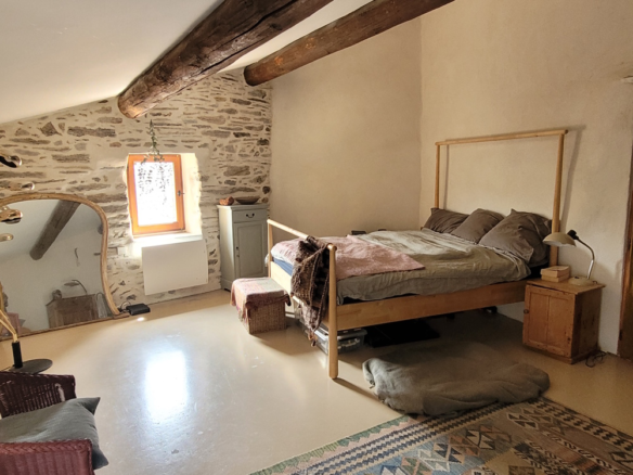 4-bedroom House In Roujan, France (160 M²)