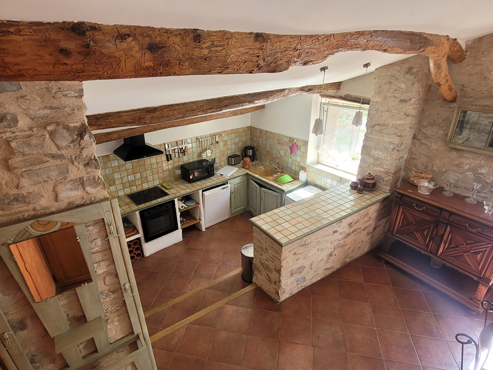 5-bedroom House In Olargues, France (168 M²)