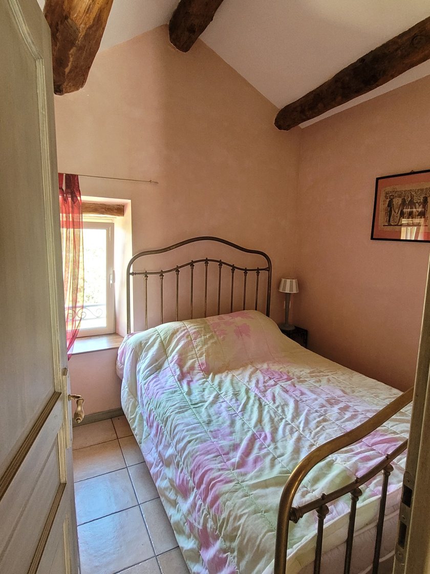 5-bedroom House In Olargues, France (168 M²)