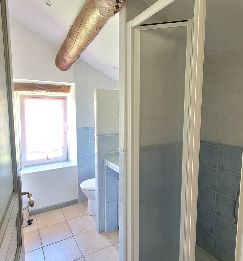 5-bedroom House In Olargues, France (168 M²)