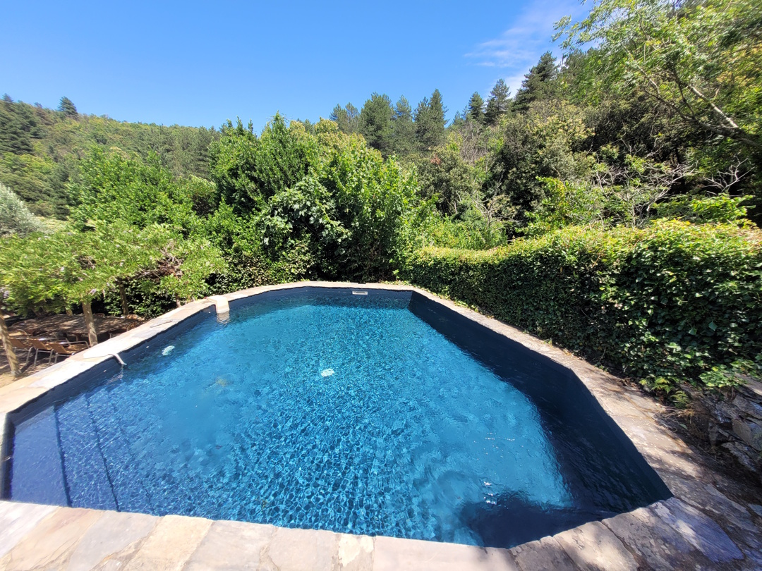 5-bedroom Detached House In Olargues, France (145 M²)