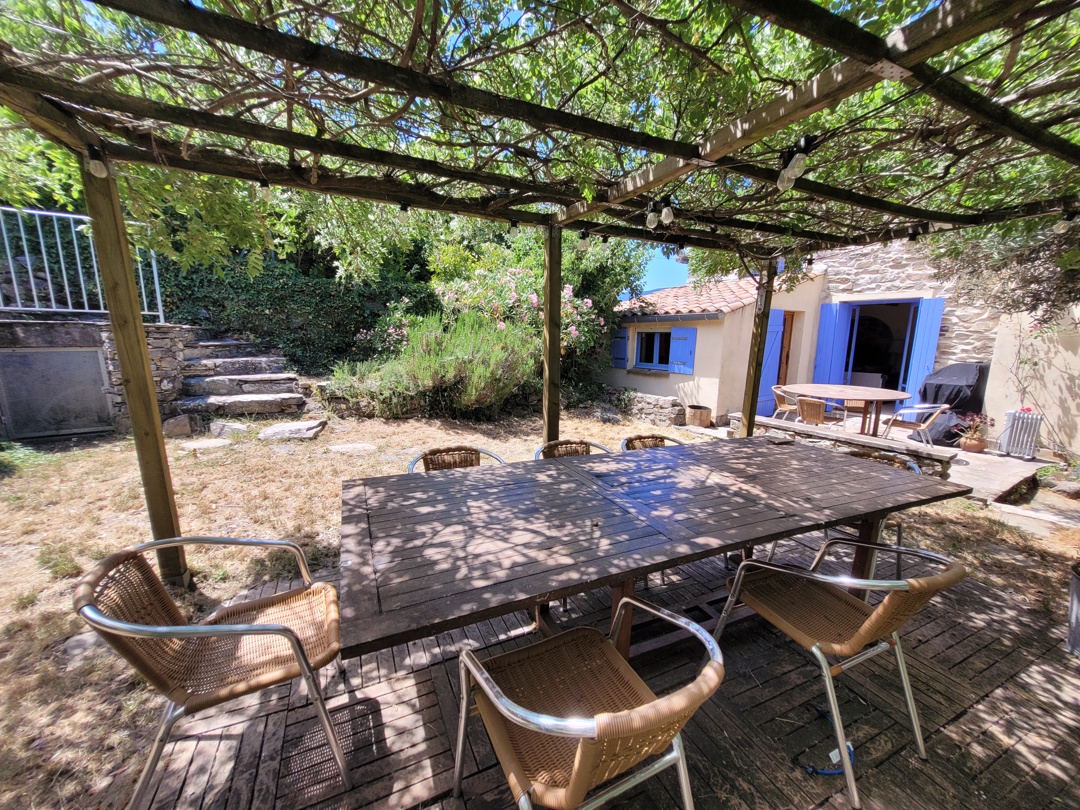 5-bedroom Detached House In Olargues, France (145 M²)