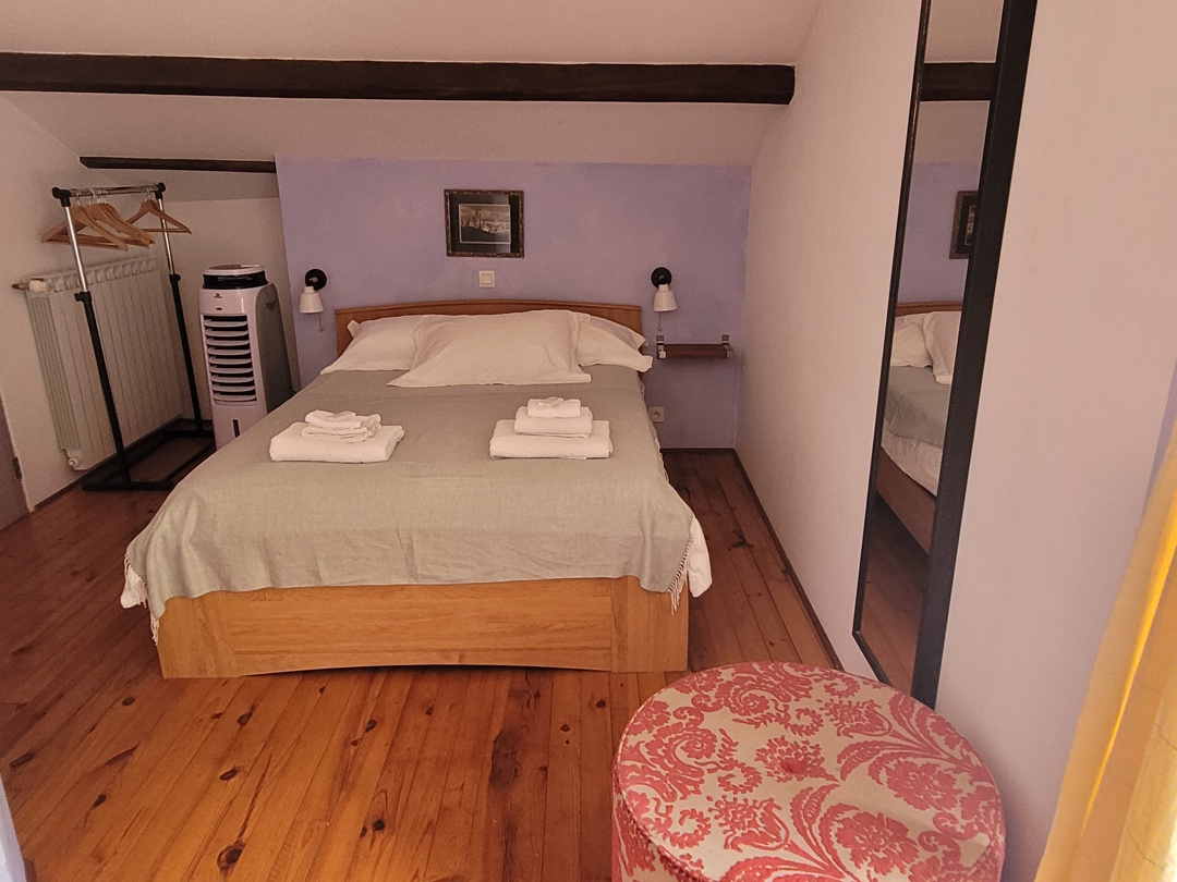 5-bedroom Detached House In Olargues, France (145 M²)