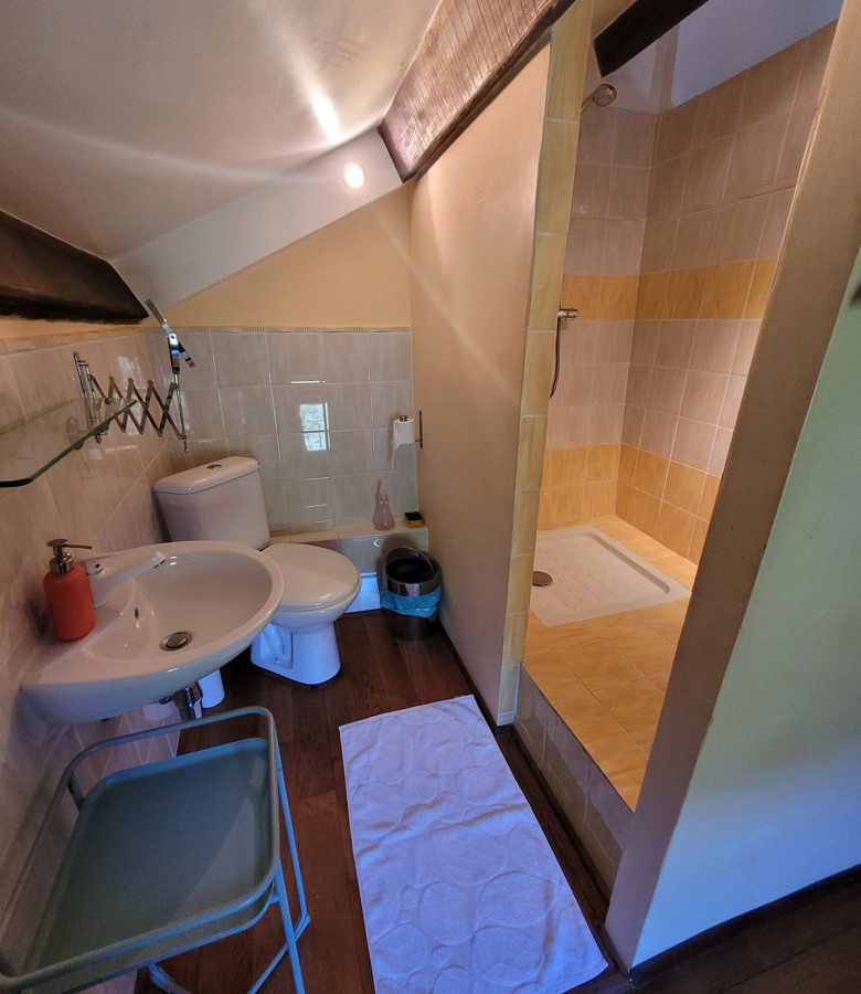 5-bedroom Detached House In Olargues, France (145 M²)