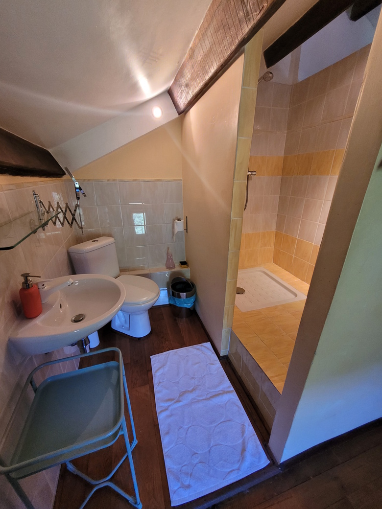 5-bedroom Detached House In Olargues, France (145 M²)