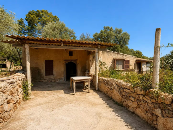 Finca In Costitx
