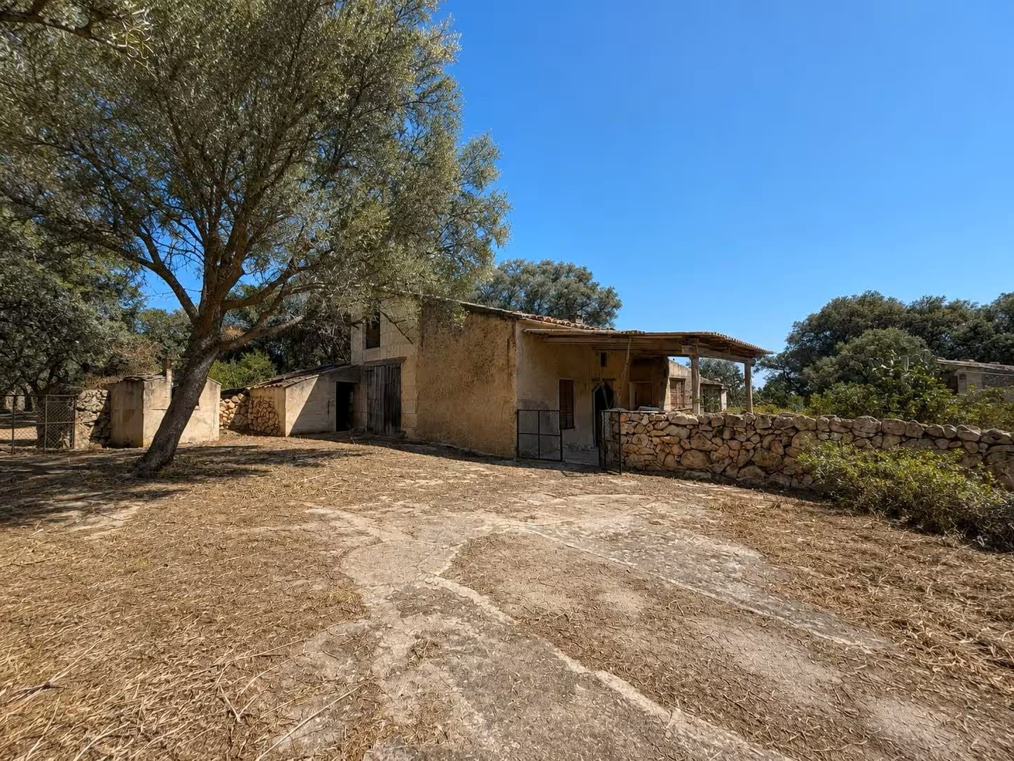 Finca In Costitx