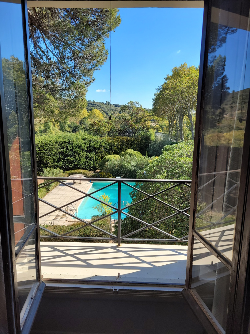GAB699900EM-8d799d 6-bedroom Detached House In Roujan, France (370 M²)