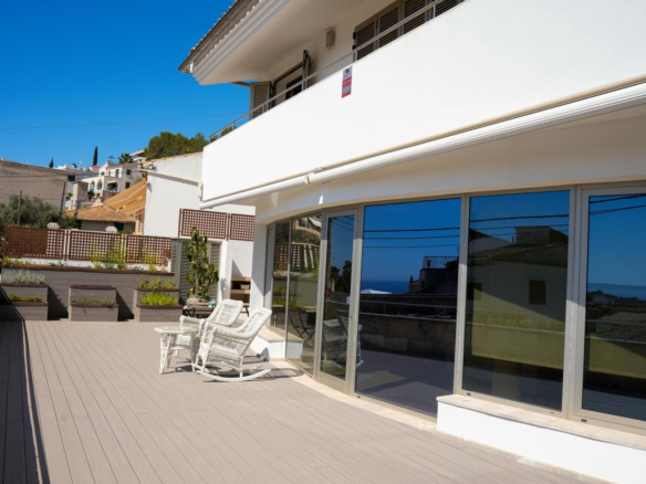 6-bedroom Villa In Palma De Mallorca, Spain (526 M²)