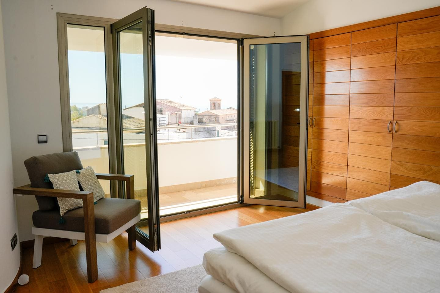 6-bedroom Villa In Palma De Mallorca, Spain (526 M²)