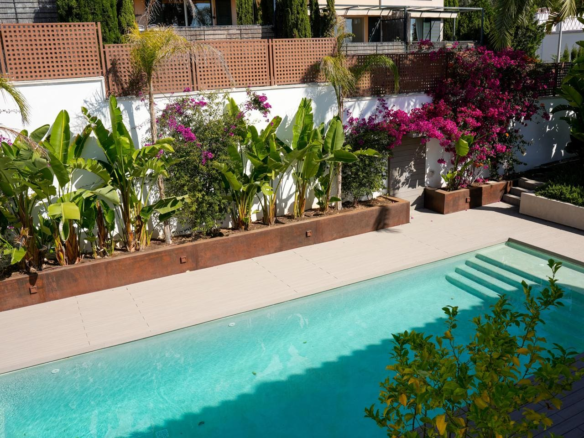6-bedroom Villa In Palma De Mallorca, Spain (526 M²)