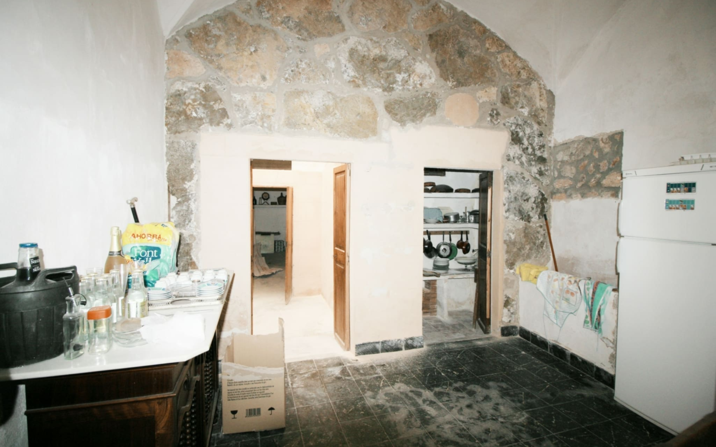 8-bedroom Village House In Binissalem, Spain (610 M²)