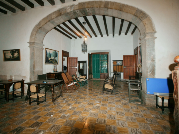 8-bedroom Village House In Binissalem, Spain (610 M²)