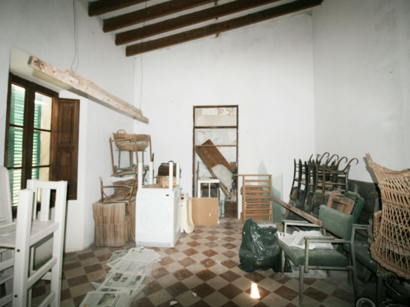 8-bedroom Village House In Binissalem, Spain (610 M²)