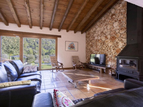 3-bedroom Finca In Inca, Spain (397 M²)
