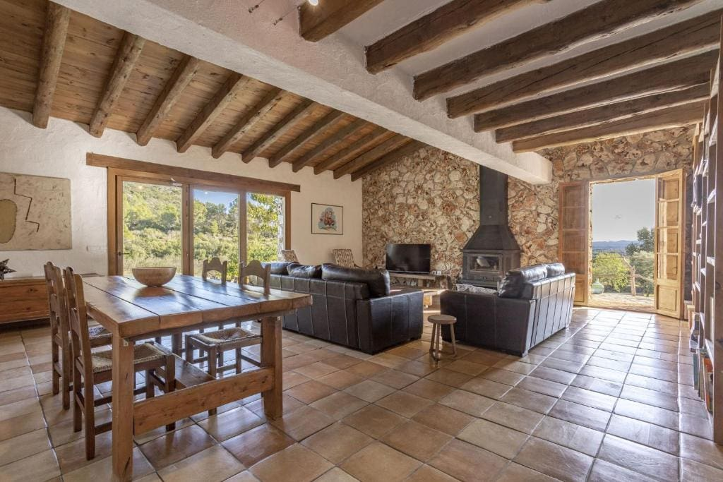 3-bedroom Finca In Inca, Spain (397 M²)