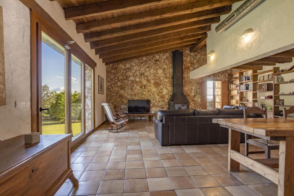 3-bedroom Finca In Inca, Spain (397 M²)