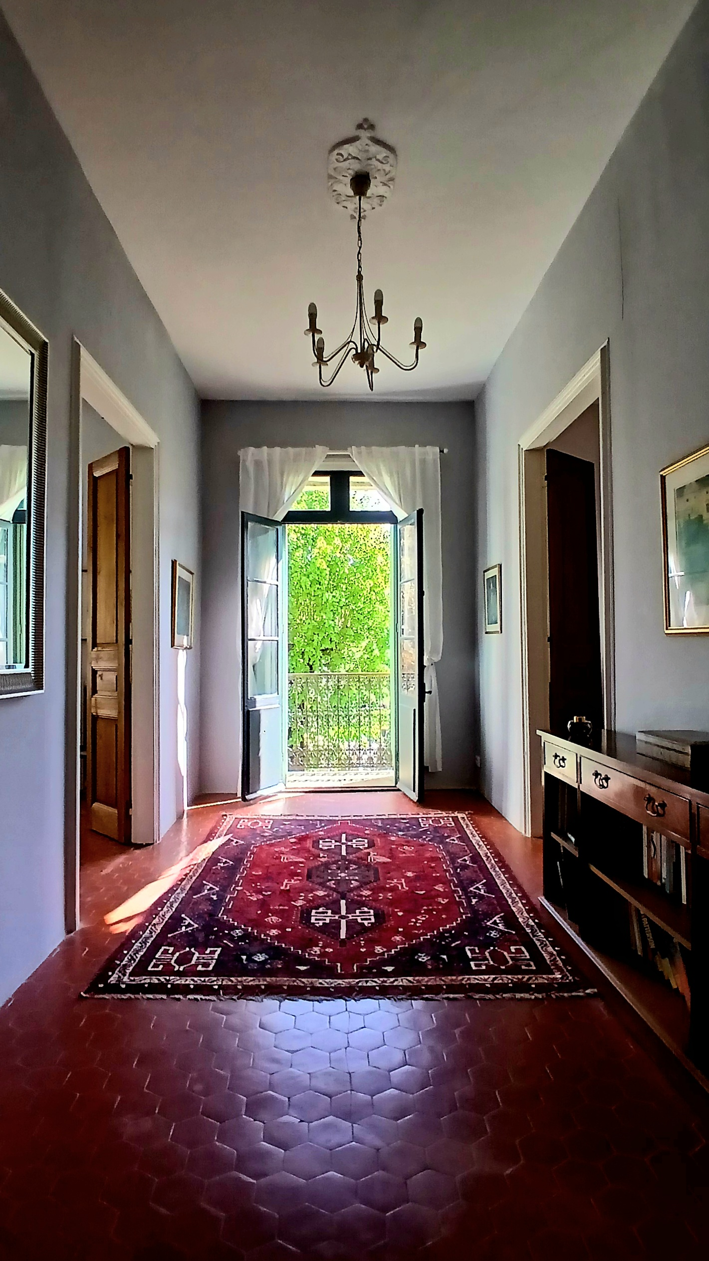 5-bedroom Detached House In Lamalou Les Bains, France (205 M²)