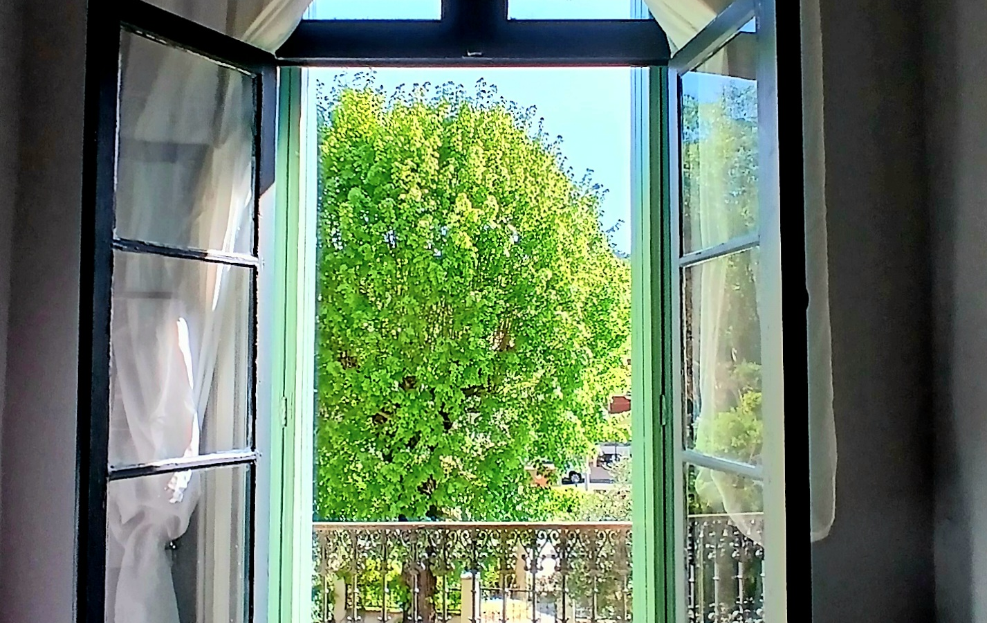 5-bedroom Detached House In Lamalou Les Bains, France (205 M²)