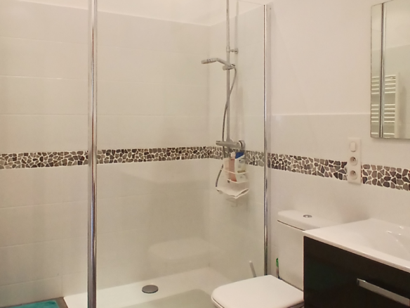 5-bedroom Detached House In Lamalou Les Bains, France (205 M²)