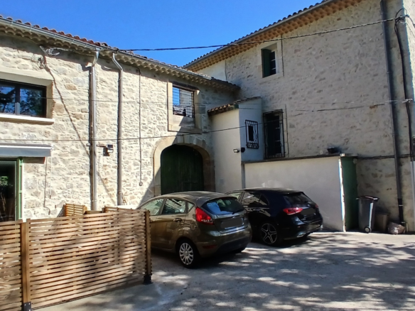 7-bedroom Detached House In Lamalou Les Bains, France (261 M²)