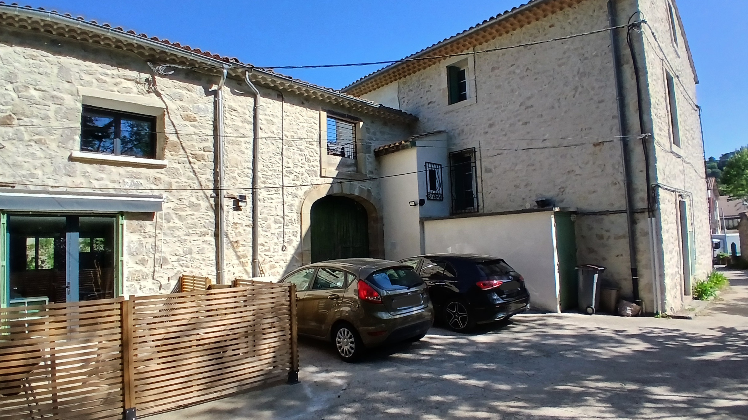 7-bedroom Detached House In Lamalou Les Bains, France (261 M²)