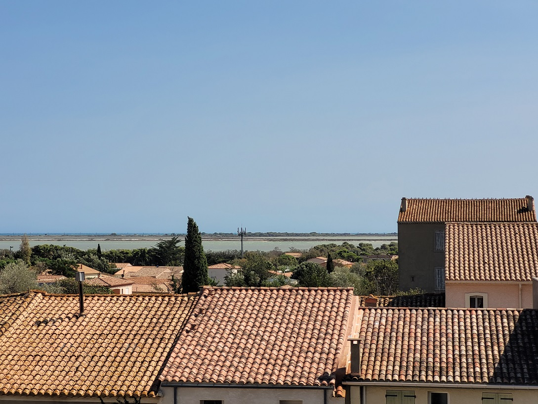 5-bedroom House In Leucate, France (235 M²)