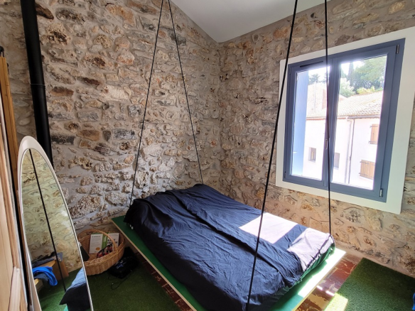 5-bedroom House In Leucate, France (235 M²)