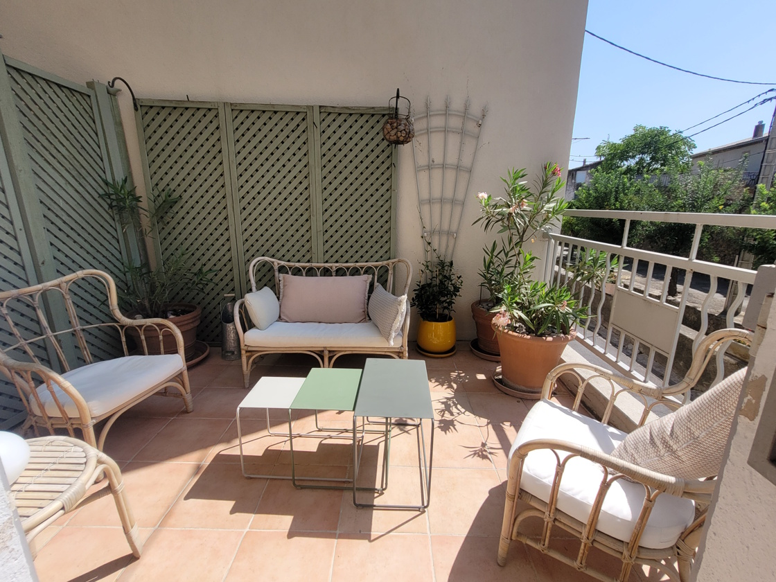3-bedroom House In Laurens, France (95 M²)