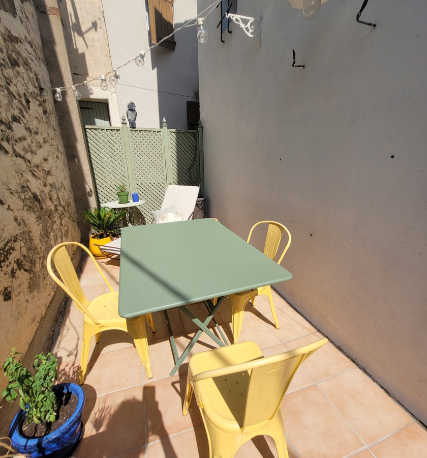 3-bedroom House In Laurens, France (95 M²)