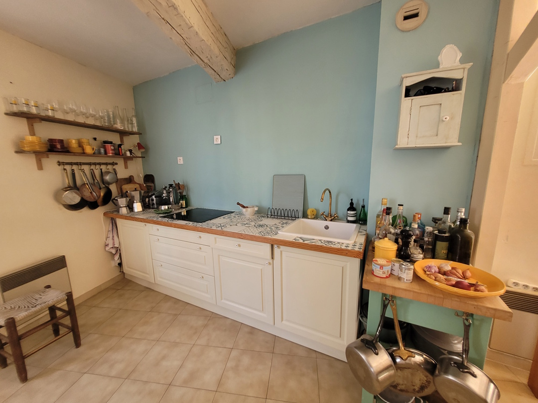 3-bedroom House In Laurens, France (95 M²)