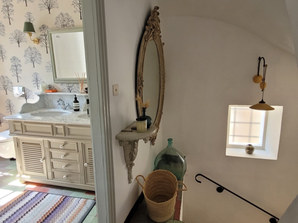 3-bedroom House In Laurens, France (95 M²)