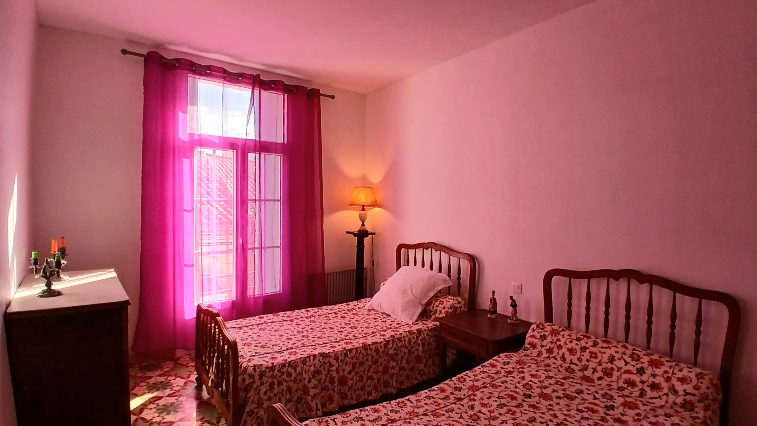 LAU253000EW-4c0421 5-bedroom House In Autignac, France (141 M²)