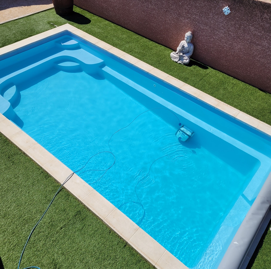 5-bedroom Detached House In Autignac, France (168 M²)