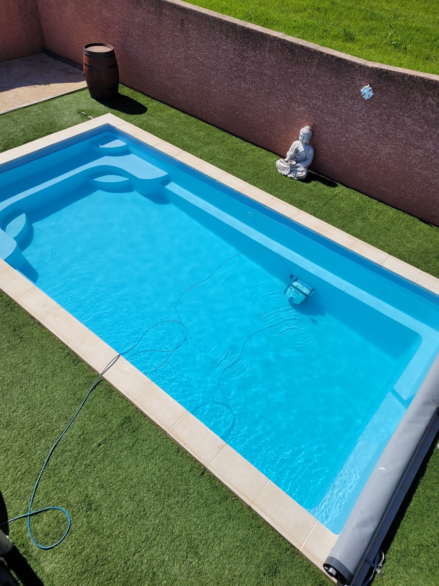 5-bedroom Detached House In Autignac, France (168 M²)