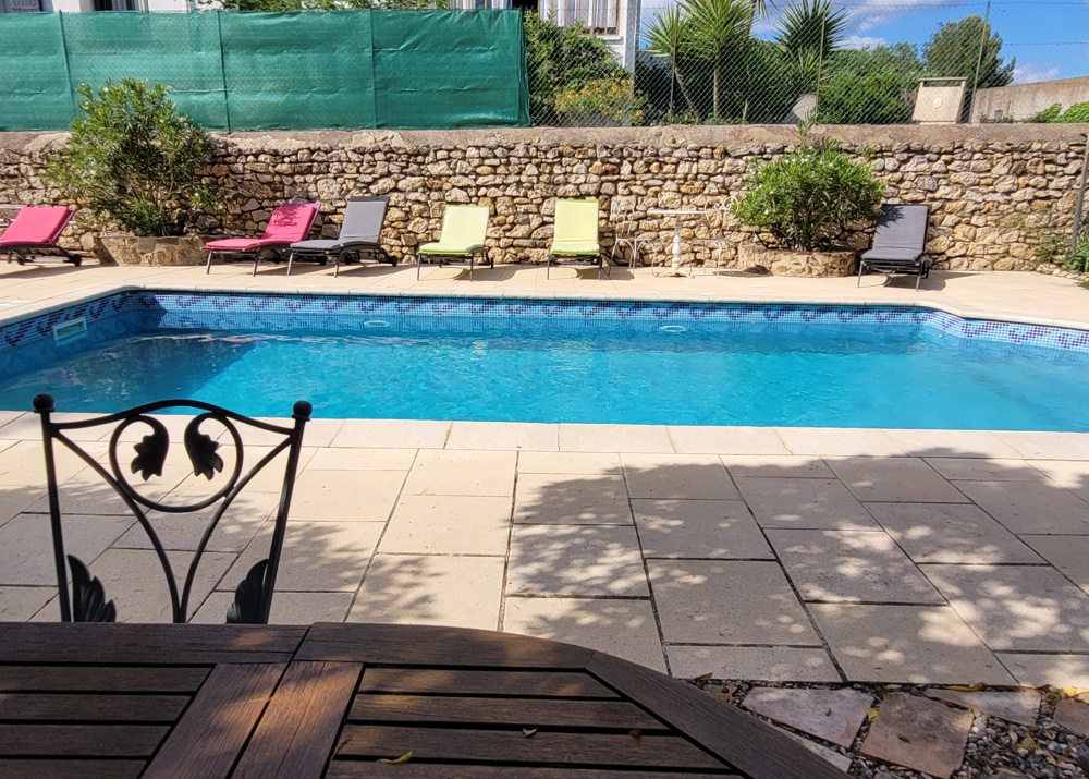 7-bedroom House In Saint Genies De Fontedit, France (250 M²)