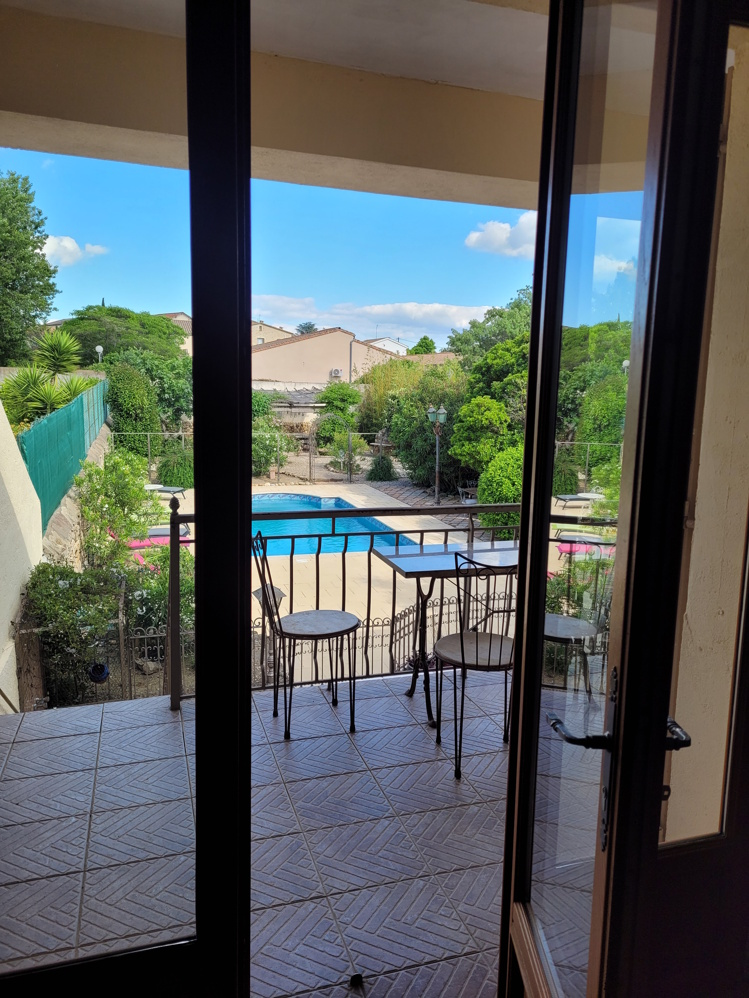 7-bedroom House In Saint Genies De Fontedit, France (250 M²)