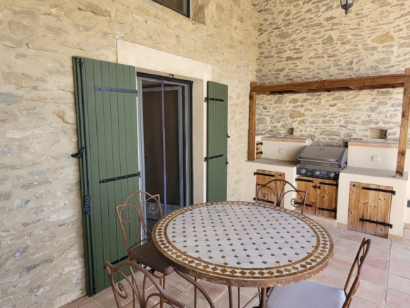 1-bedroom House In Minerve, France (110 M²)