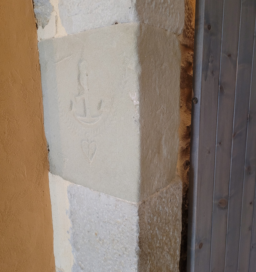 1-bedroom House In Minerve, France (110 M²)