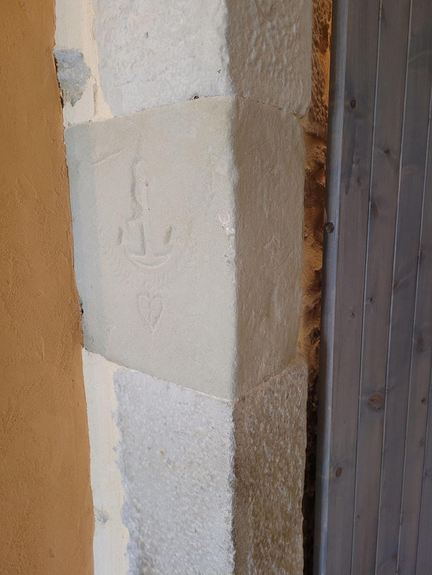1-bedroom House In Minerve, France (110 M²)