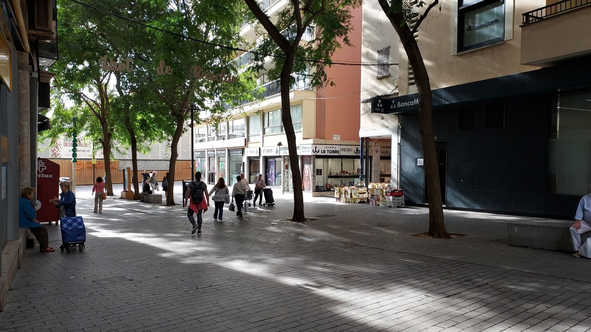 Commercial In Inca, Spain (190 M²)