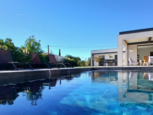 4-bedroom Detached House In Murviel Les Beziers, France (220 M²)